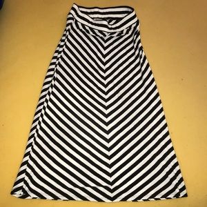 Black & White Striped Skirt